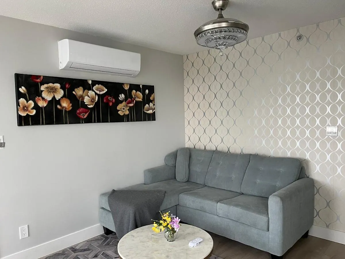 Water View Condo In Downtown Vancouver